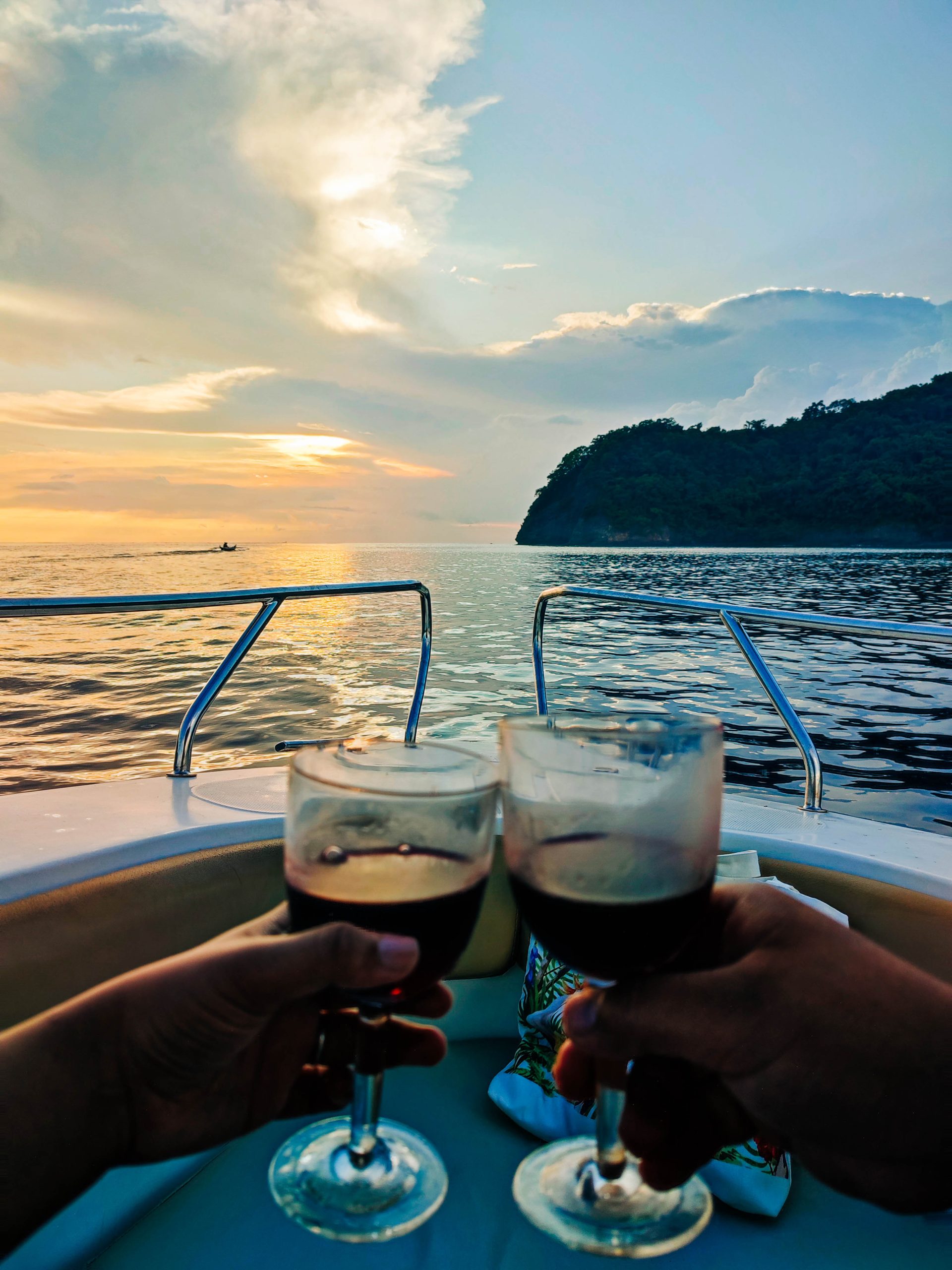 pico de loro sunset cruise