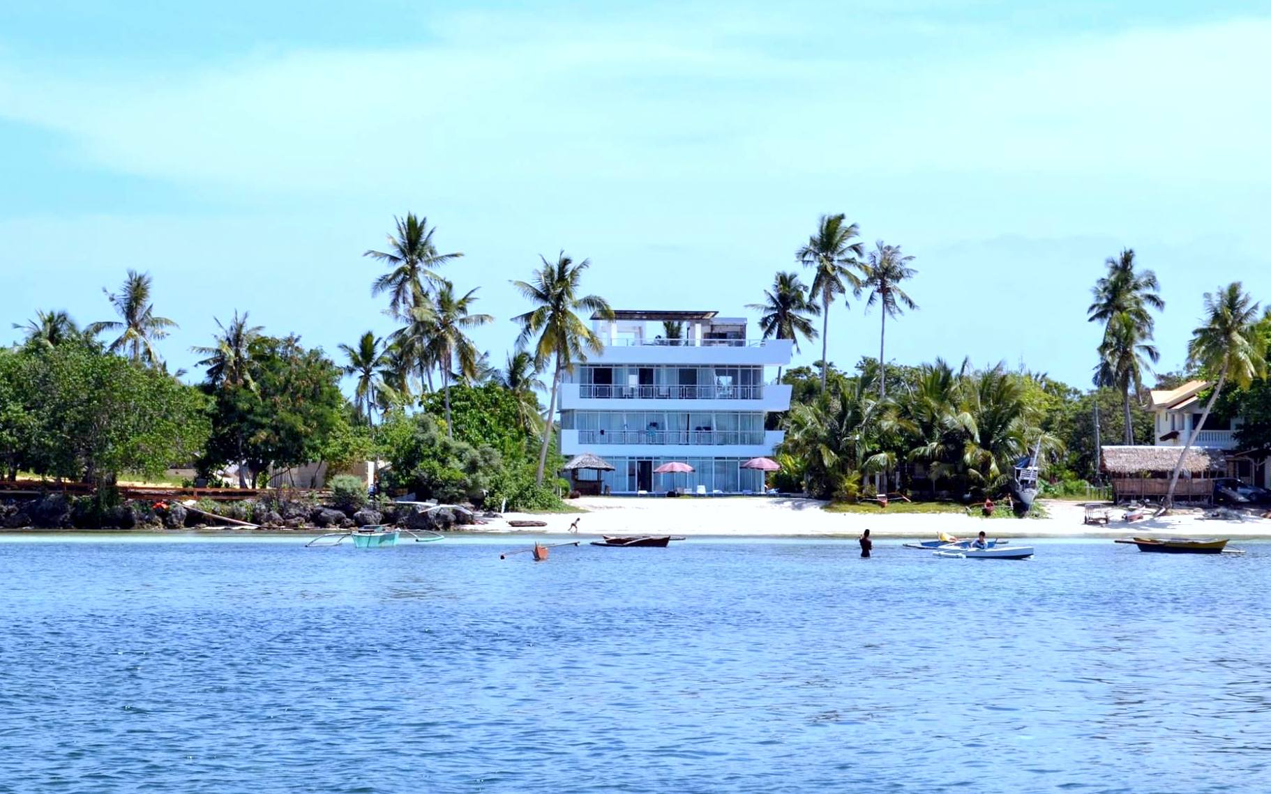 Bohol South Beach Hotel