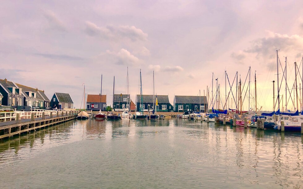 Marken