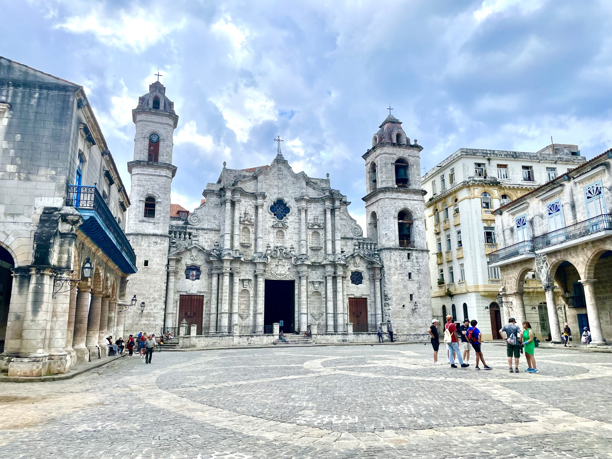 Cathedral plaza